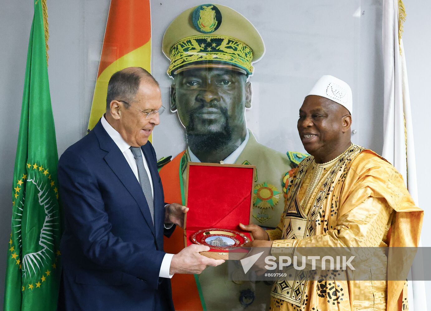 Guinea Russia