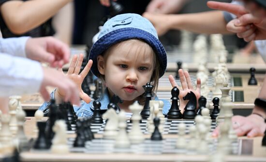 Russia Open Air Chess Club