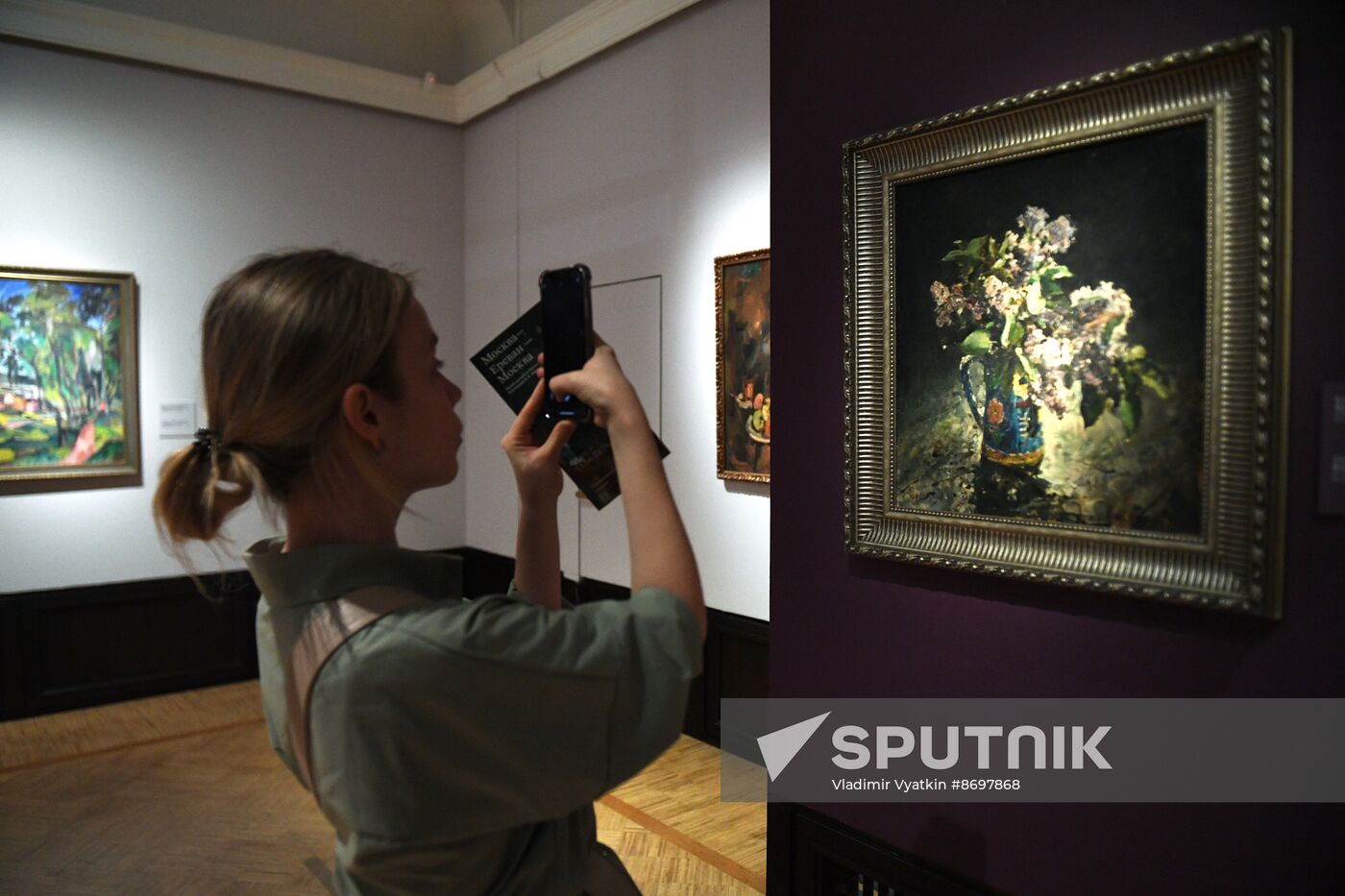 Russia Art Abramyan Collection Exhibition