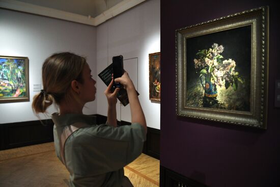 Russia Art Abramyan Collection Exhibition