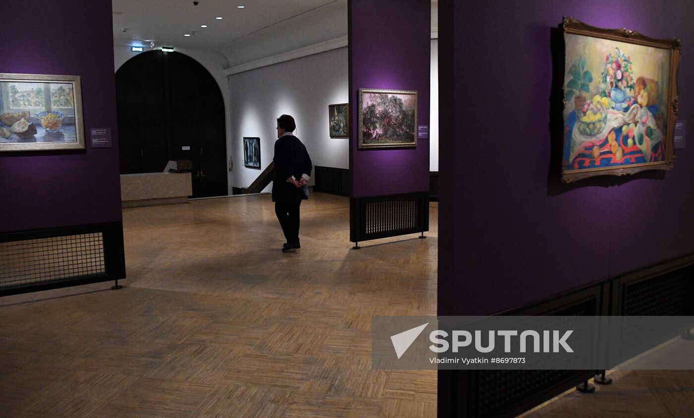 Russia Art Abramyan Collection Exhibition