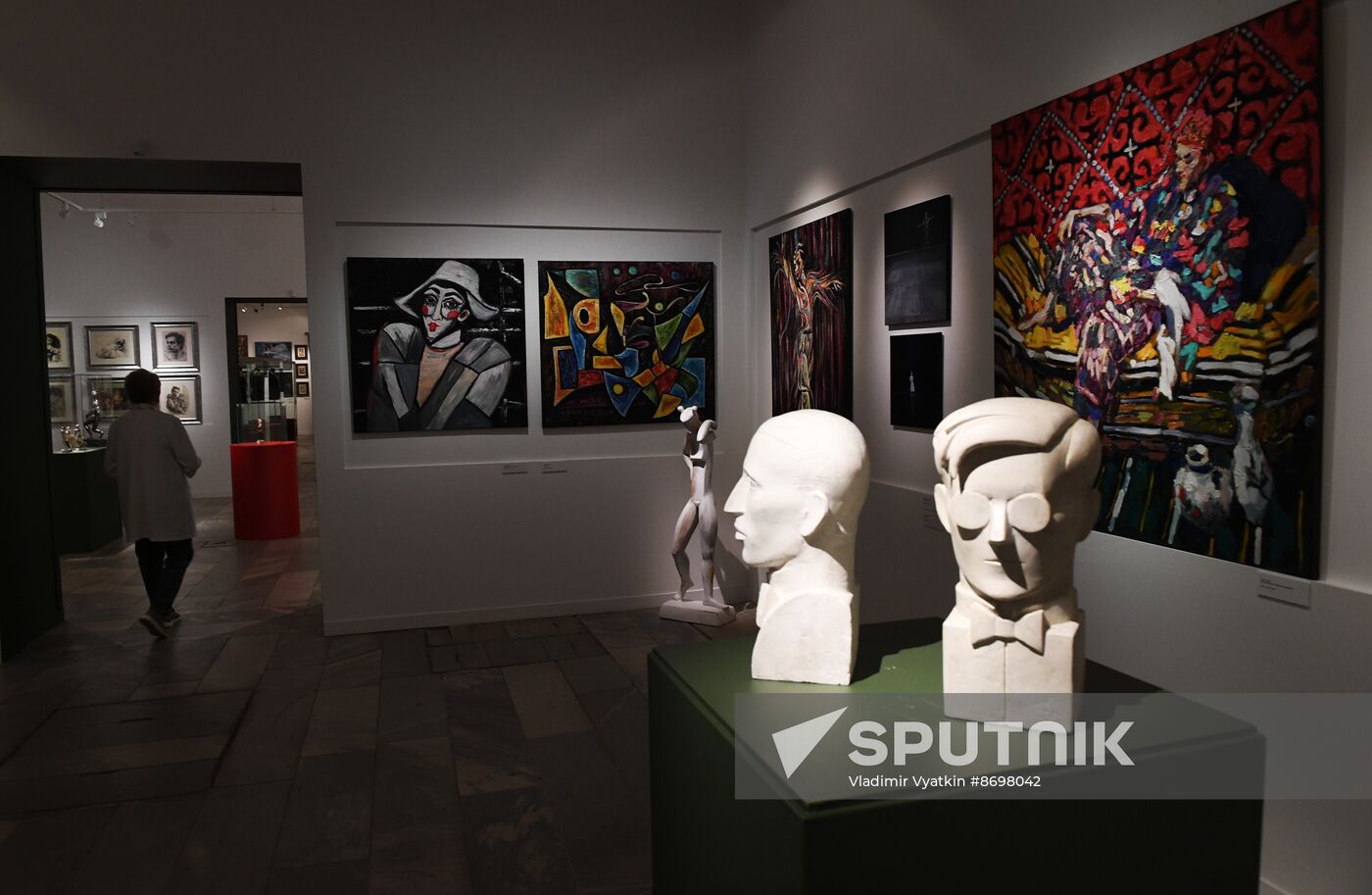 Russia Art Ballet Nureyev Exhibition