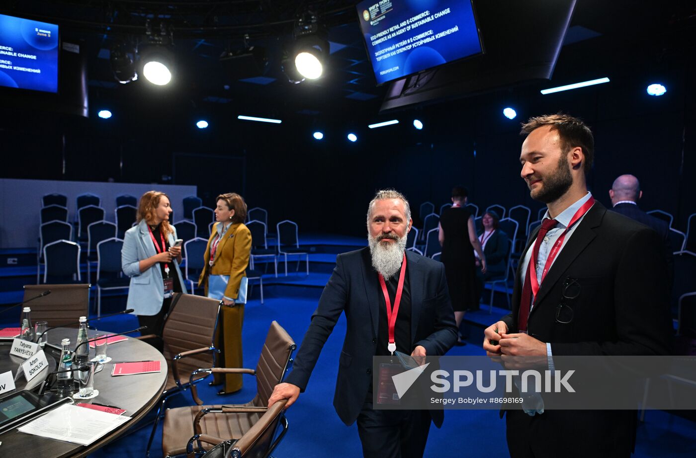 SPIEF-2024. Eco-friendly Retail and E-commerce: Commerce as an Agent of Sustainable Change