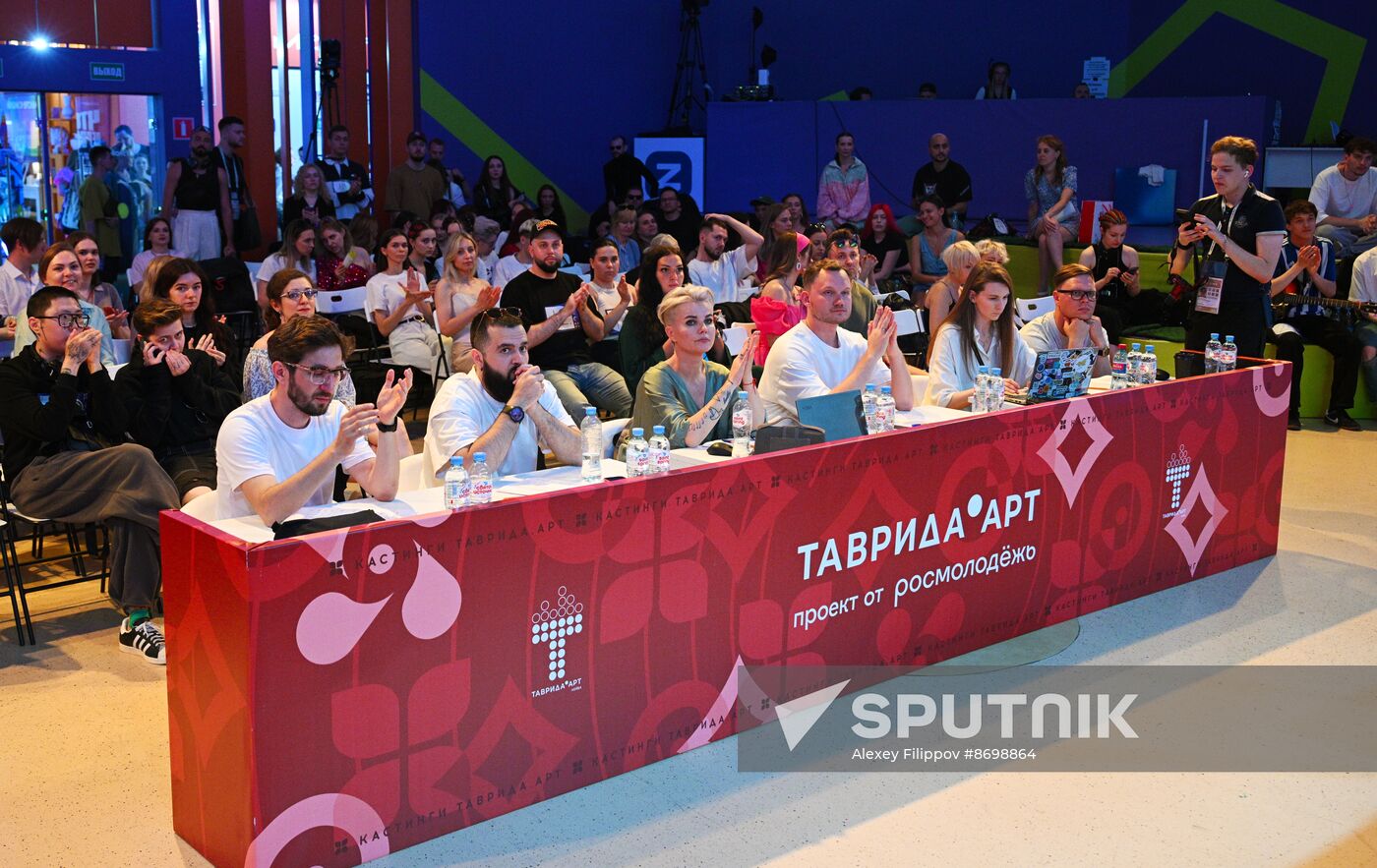 RUSSIA EXPO. Casting for Tavrida.ART Multinational Youth Art and Fly into Trends television show