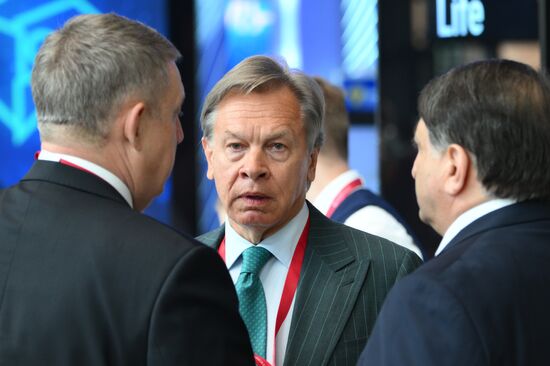 SPIEF-2024. Guests ahead of the plenary session