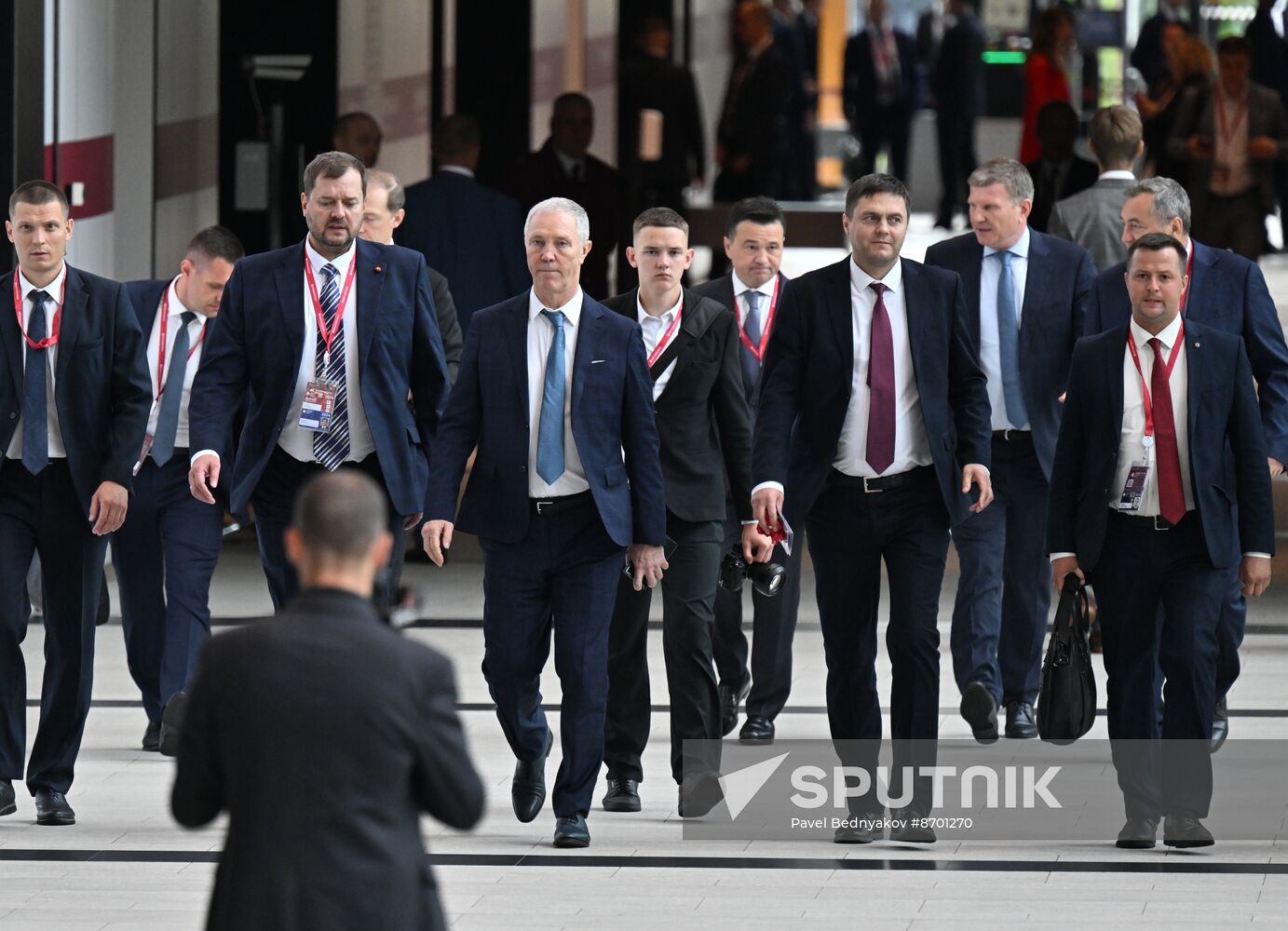 SPIEF-2024. Guests ahead of the plenary session