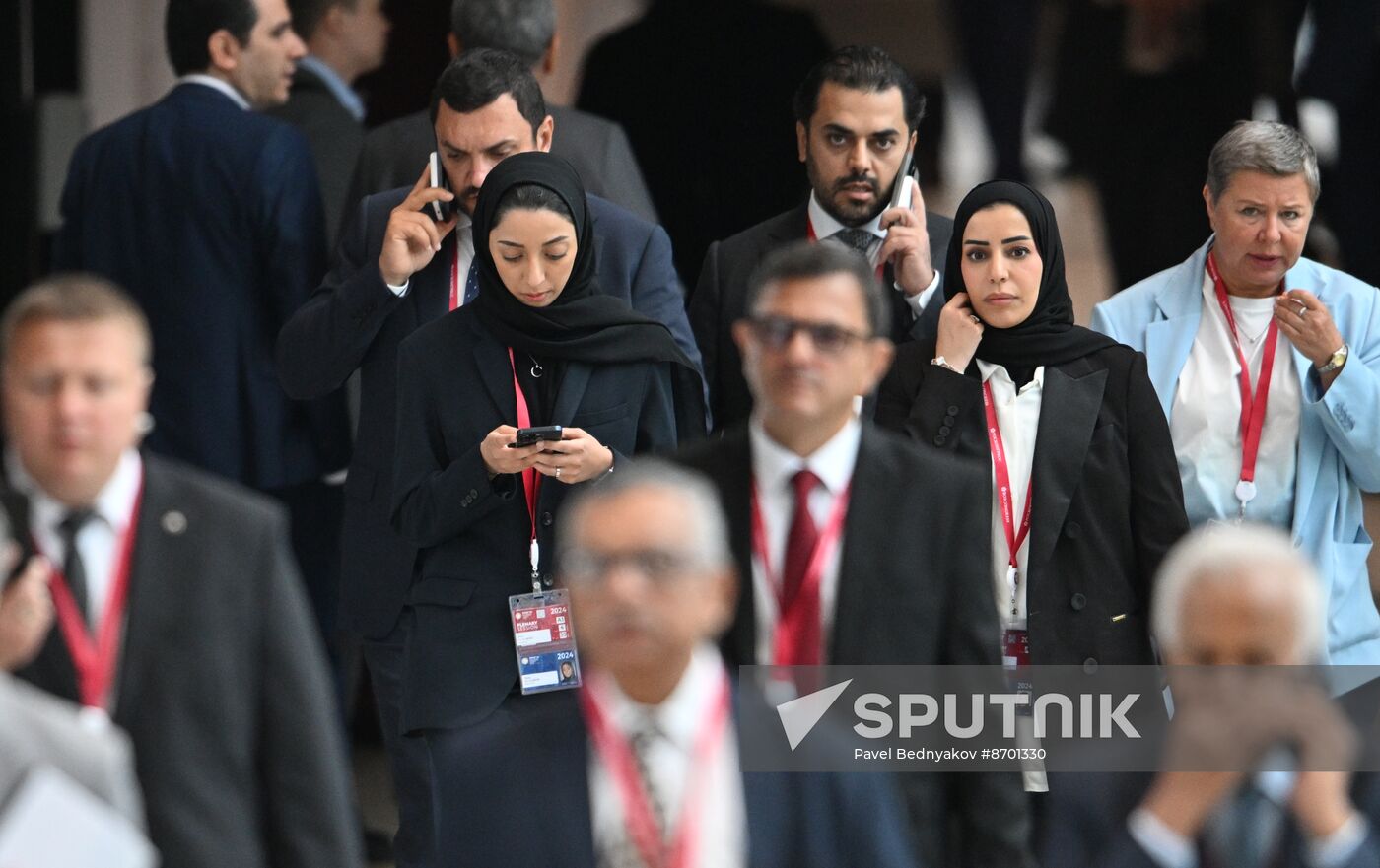 SPIEF-2024. Guests ahead of the plenary session