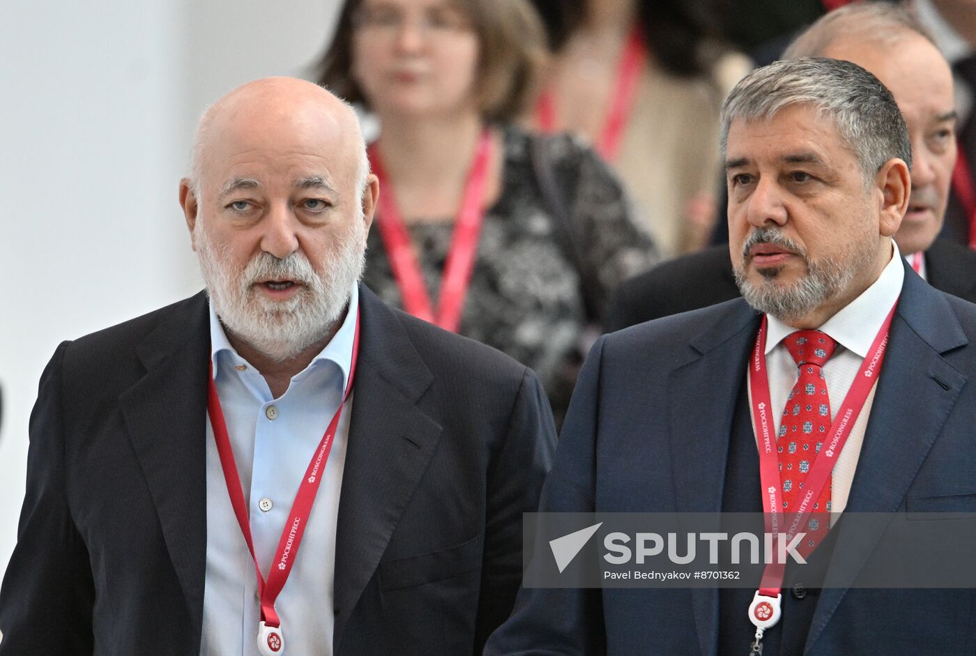 SPIEF-2024. Guests ahead of the plenary session