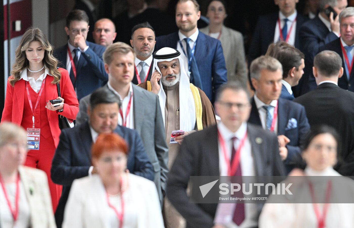 SPIEF-2024. Guests ahead of the plenary session