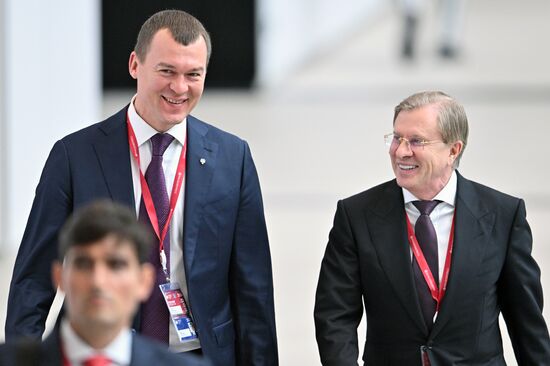 SPIEF-2024. Guests ahead of the plenary session