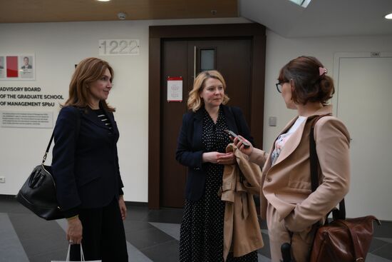 SPIEF-2024. Visit of delegation of REC, VTB and Chinese partners to campus of SPbU Graduate School of Management