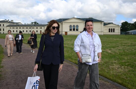 SPIEF-2024. Visit of delegation of REC, VTB and Chinese partners to campus of SPbU Graduate School of Management
