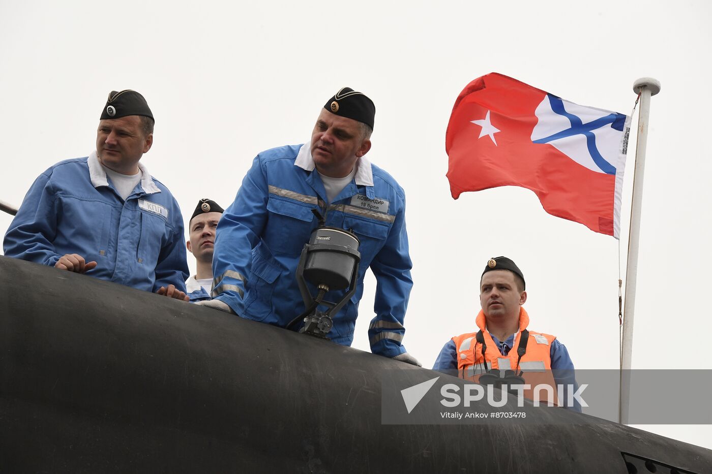 Russia Navy Submarine Petropavlovsk-Kamchatsky Exercise Welcoming