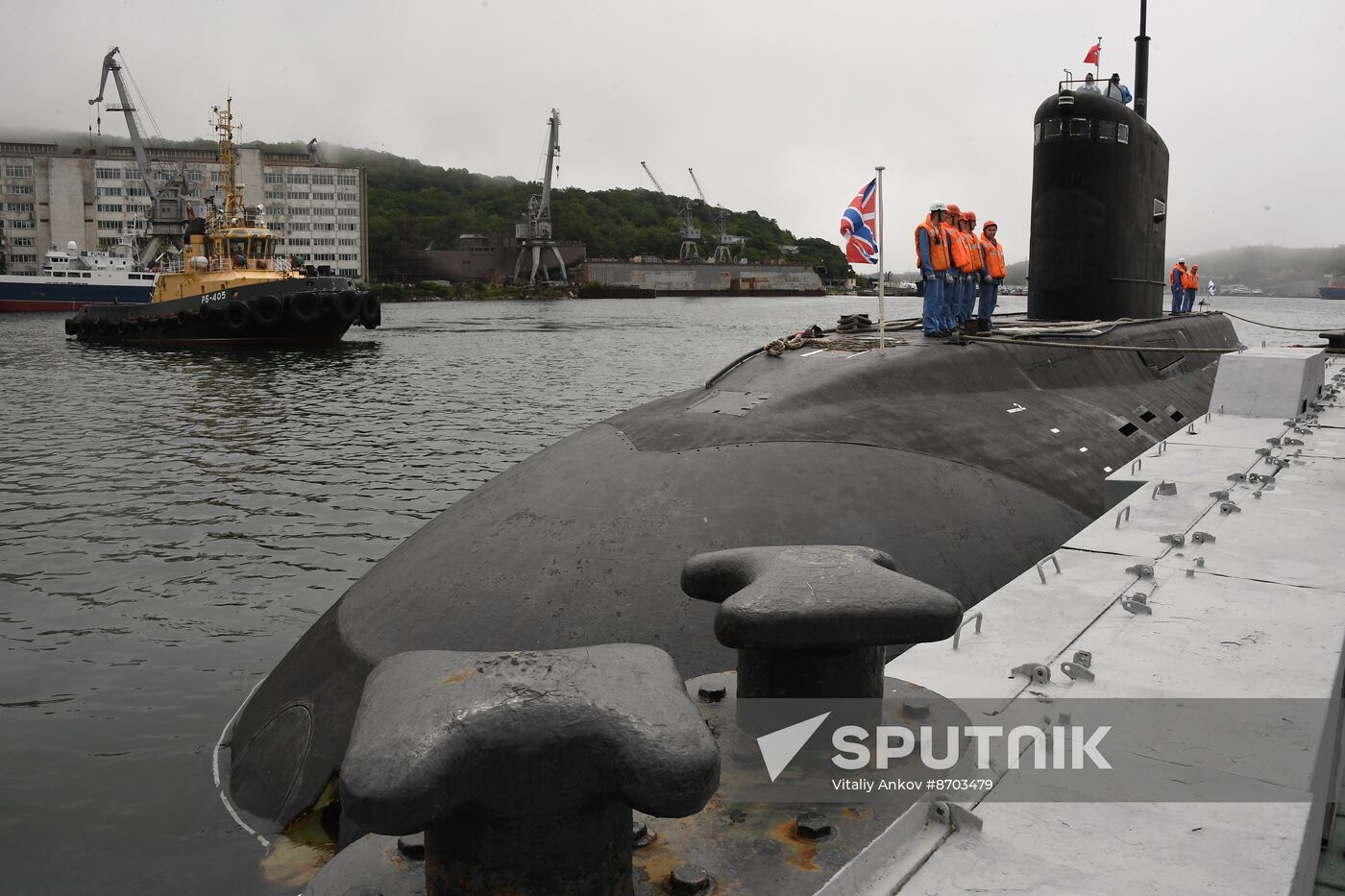 Russia Navy Submarine Petropavlovsk-Kamchatsky Exercise Welcoming