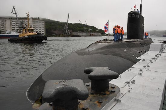 Russia Navy Submarine Petropavlovsk-Kamchatsky Exercise Welcoming