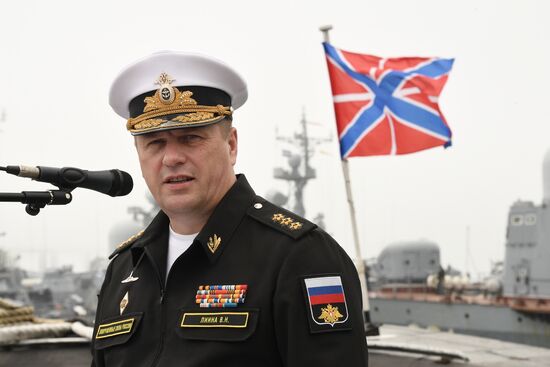 Russia Navy Submarine Petropavlovsk-Kamchatsky Exercise Welcoming