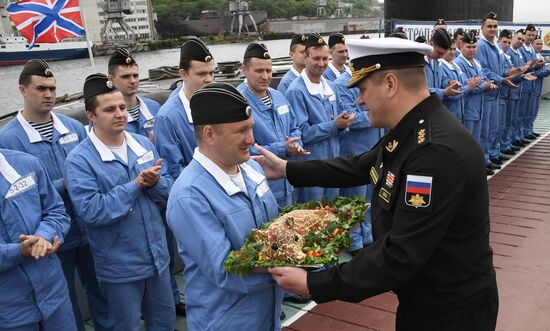 Russia Navy Submarine Petropavlovsk-Kamchatsky Exercise Welcoming