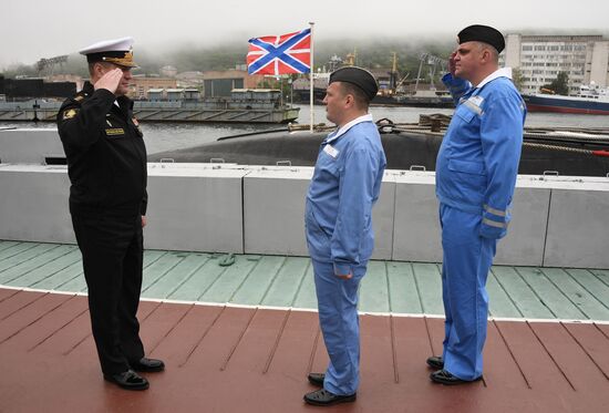Russia Navy Submarine Petropavlovsk-Kamchatsky Exercise Welcoming