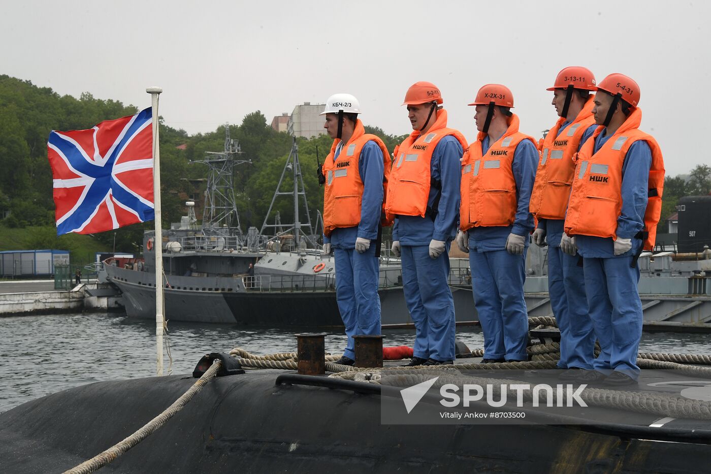 Russia Navy Submarine Petropavlovsk-Kamchatsky Exercise Welcoming