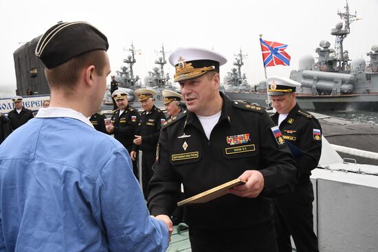 Russia Navy Submarine Petropavlovsk-Kamchatsky Exercise Welcoming