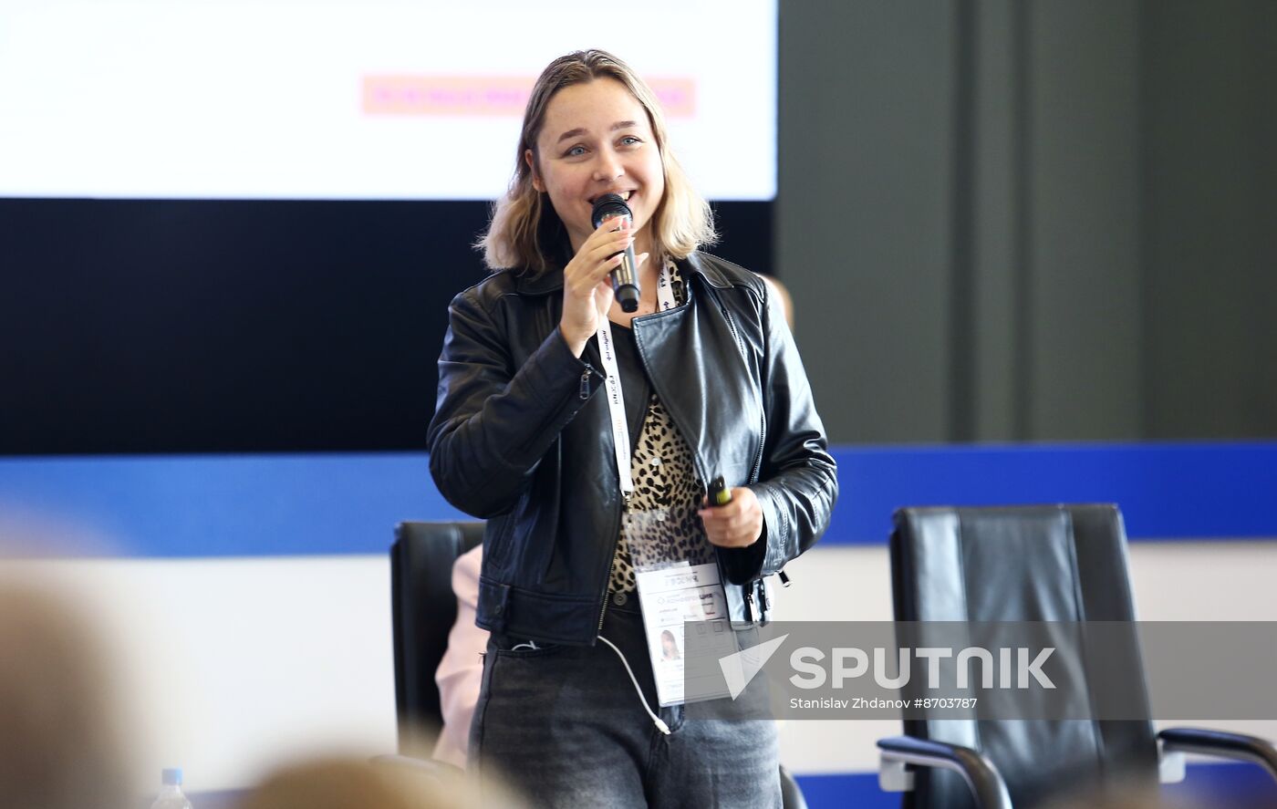 RUSSIA EXPO. Presentation of environmental service for Dobro.Centers