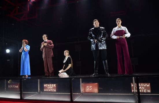 Russia Theatre Starling Paradox