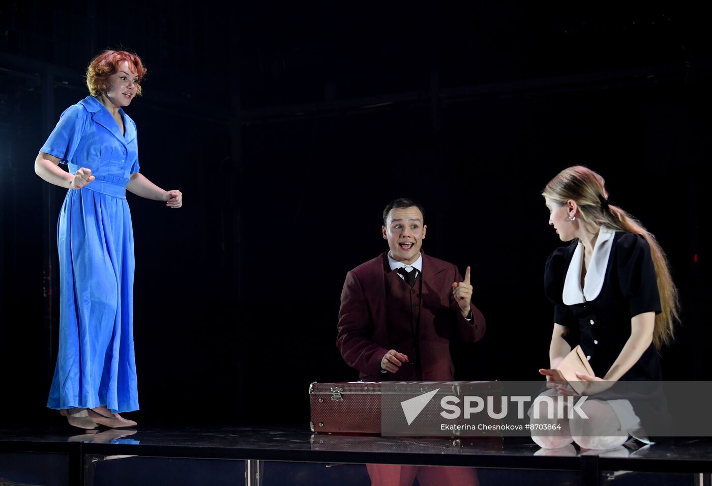 Russia Theatre Starling Paradox