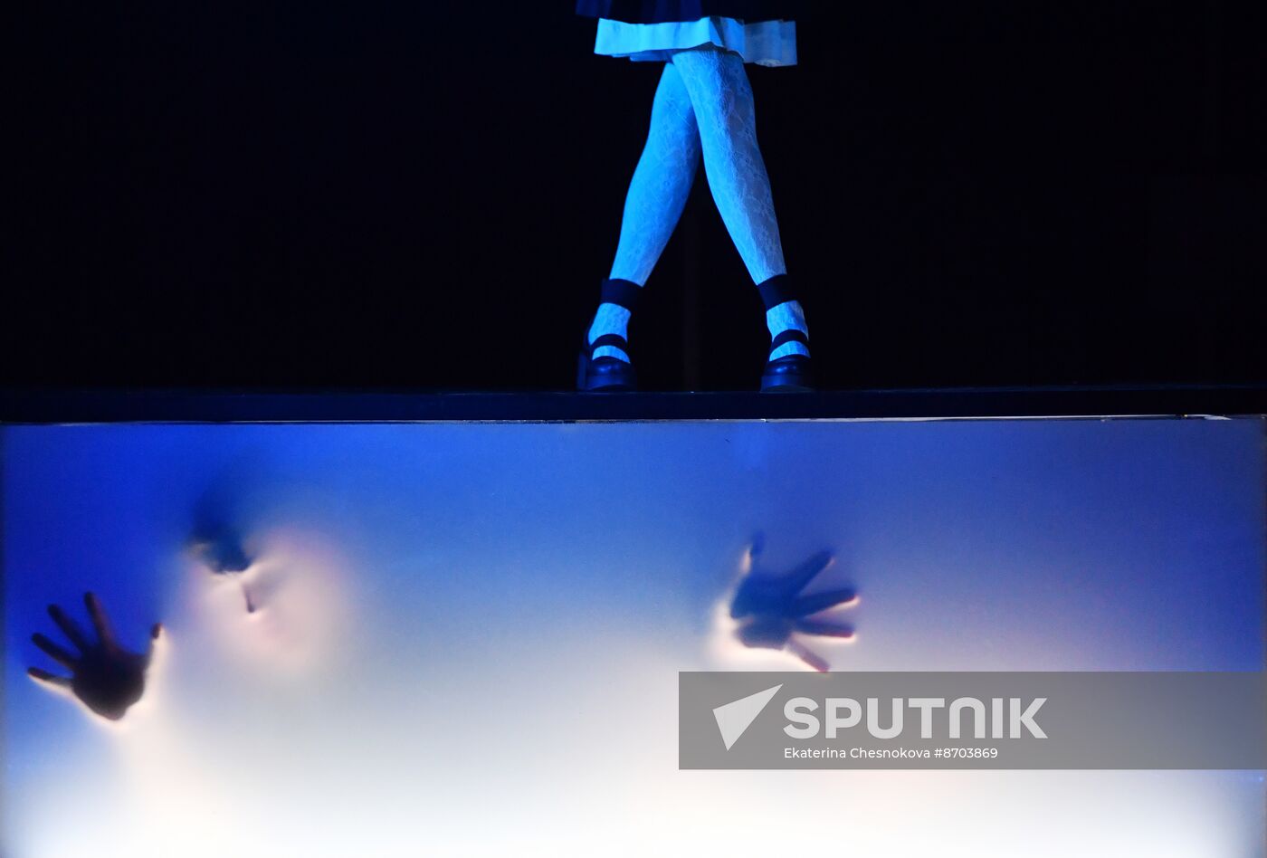 Russia Theatre Starling Paradox