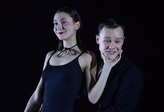 Russia Theatre Starling Paradox