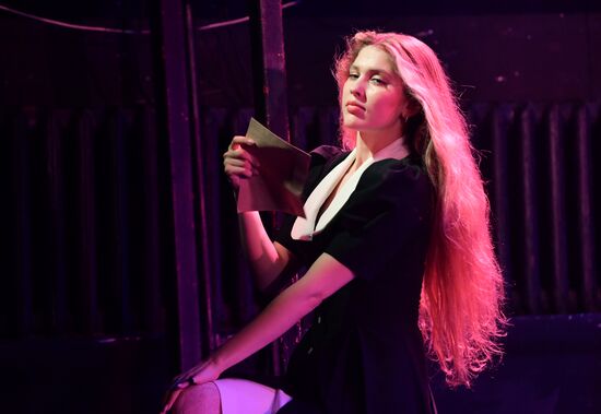 Russia Theatre Starling Paradox