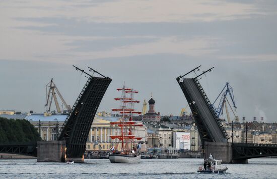 Russia Scarlet Sails Show Rehearsal