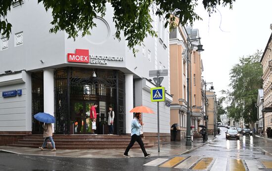 Russia Economy MOEX Sanctions