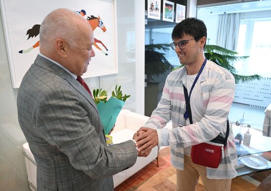 Russia Journalist Recovery