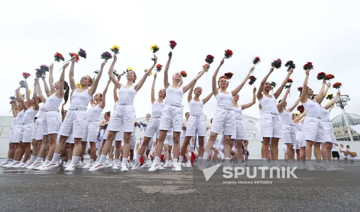 RUSSIA EXPO. Panel discussion: Civil Society: Achievements and Development Plans