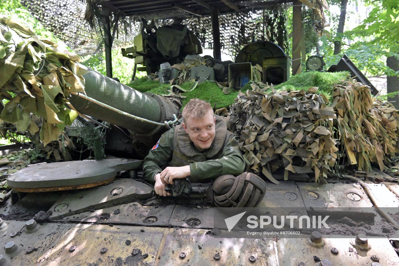 Russia Ukraine Military Operation Tank Units