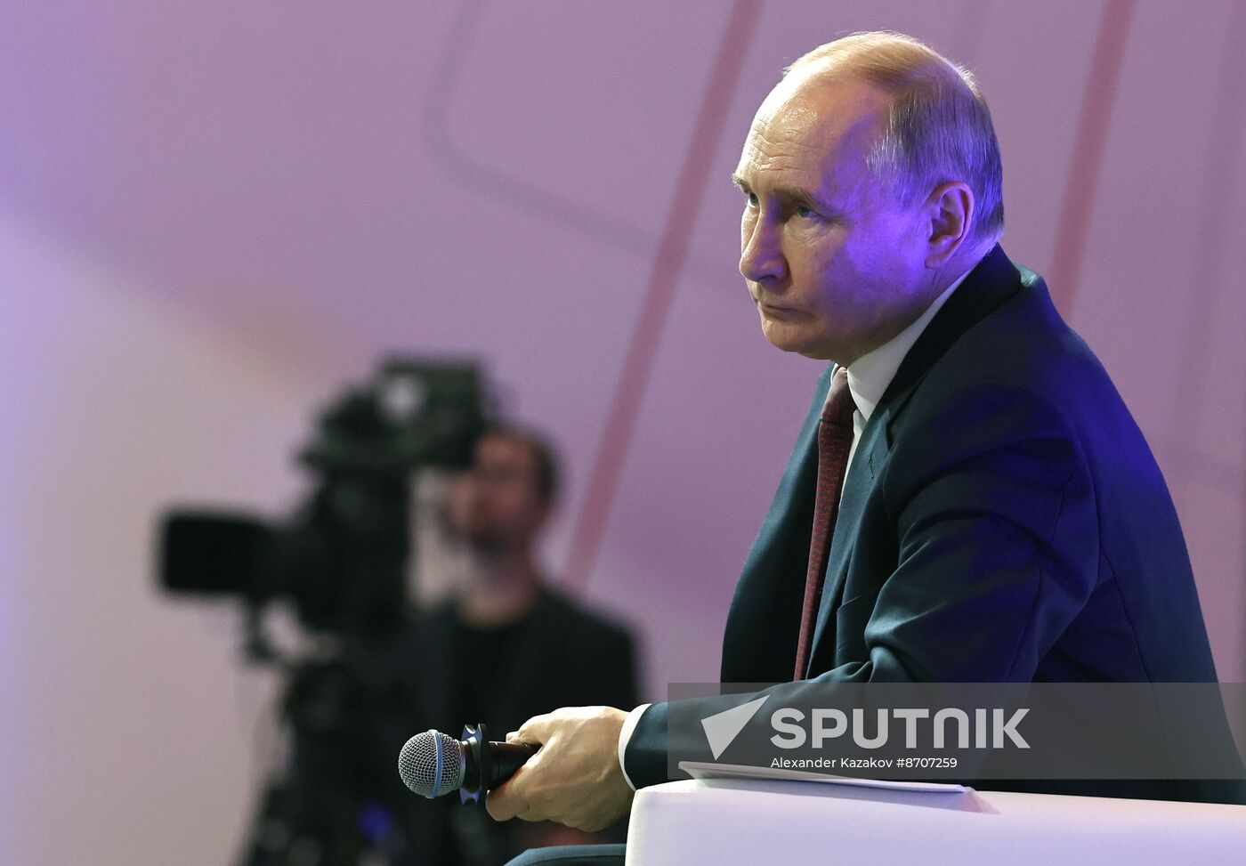 Russia Putin Senezh Management Lab