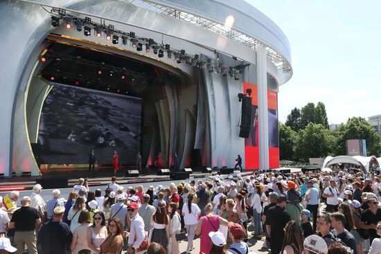 RUSSIA EXPO. Opening ceremony of Akatui Festival