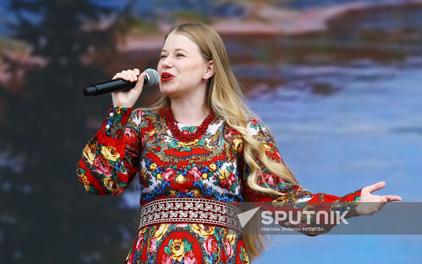 Russia EXPO. Samovarfest - Multi-Ethnic Russia