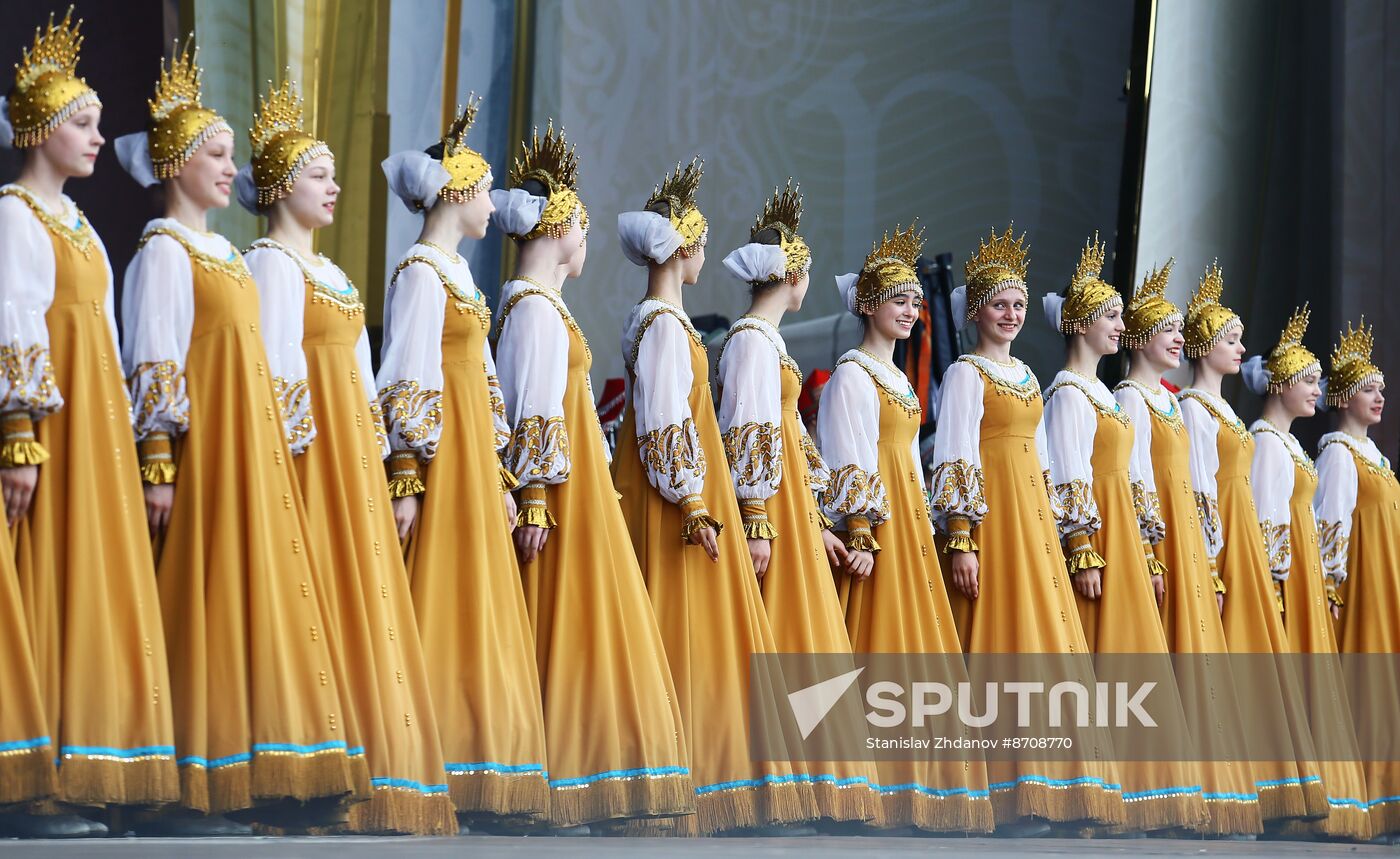 Russia EXPO. Samovarfest - Multi-Ethnic Russia