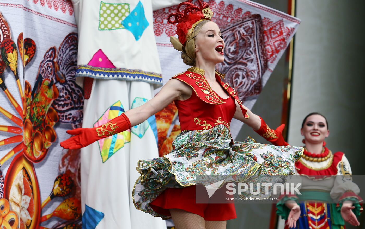 Russia EXPO. Samovarfest - Multi-Ethnic Russia