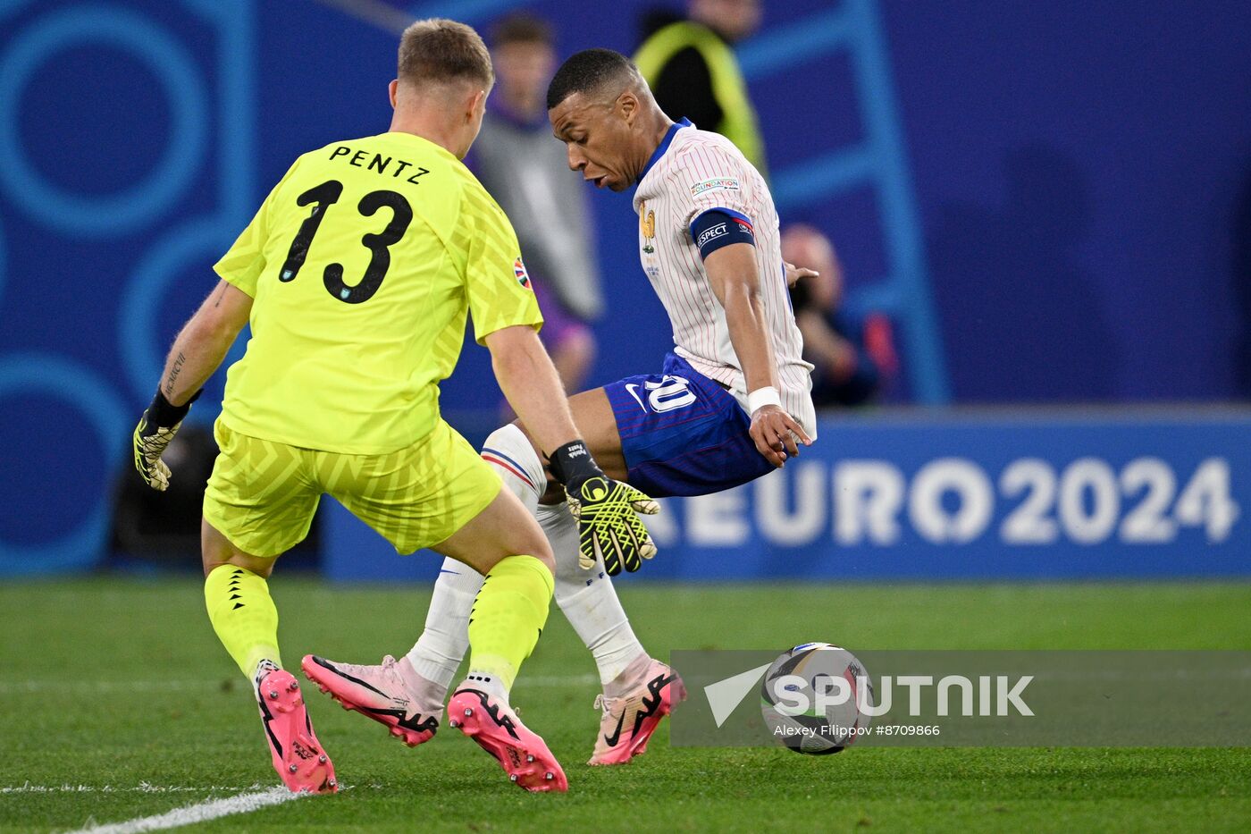 Russia Soccer Euro 2024 Austria - France