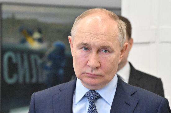 Russia Putin Far Eastern Federal District