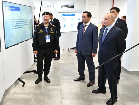 Russia Putin Far Eastern Federal District