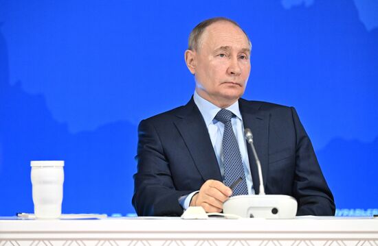 Russia Putin Far Eastern Federal District