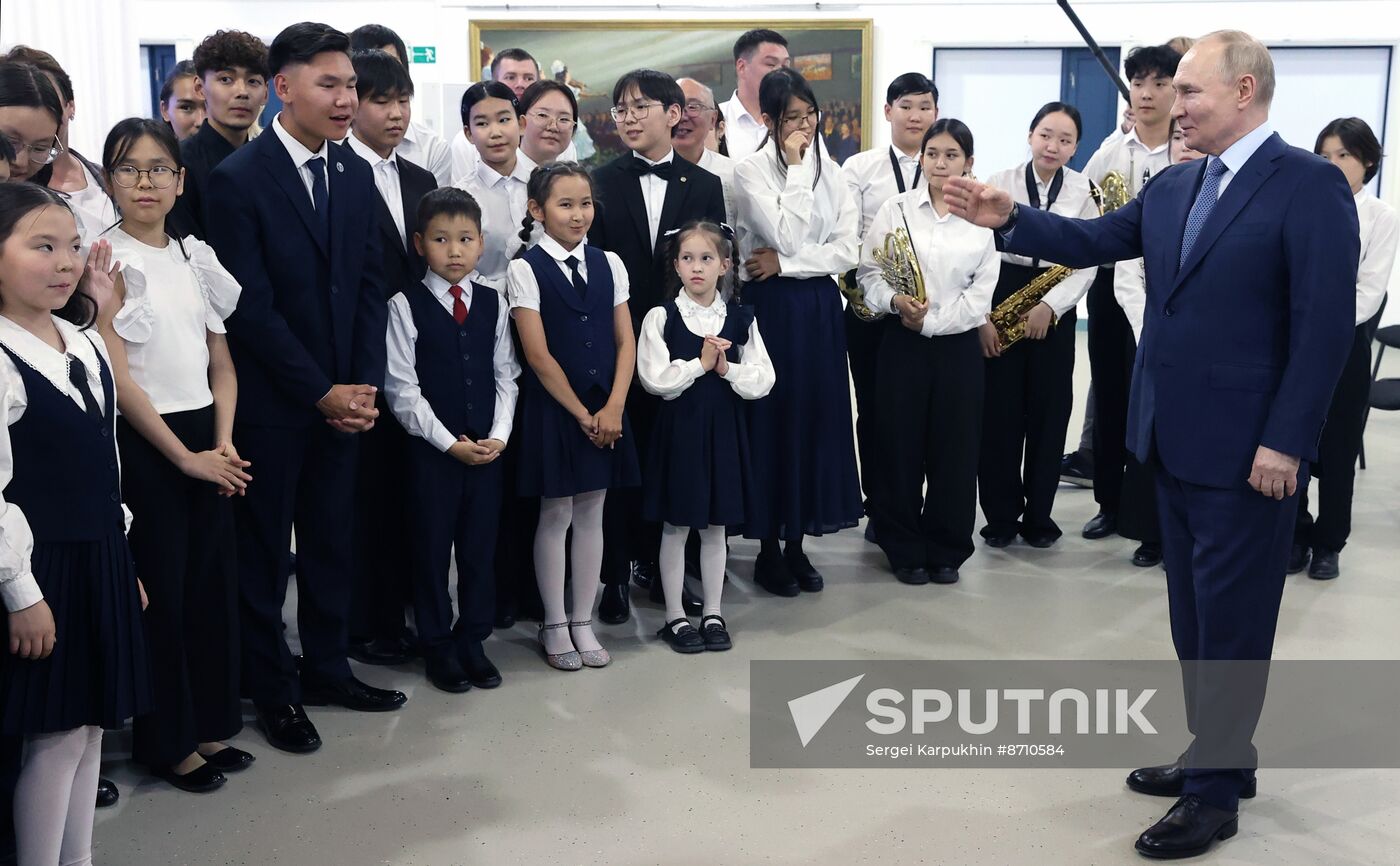 Russia Putin Far Eastern Federal District