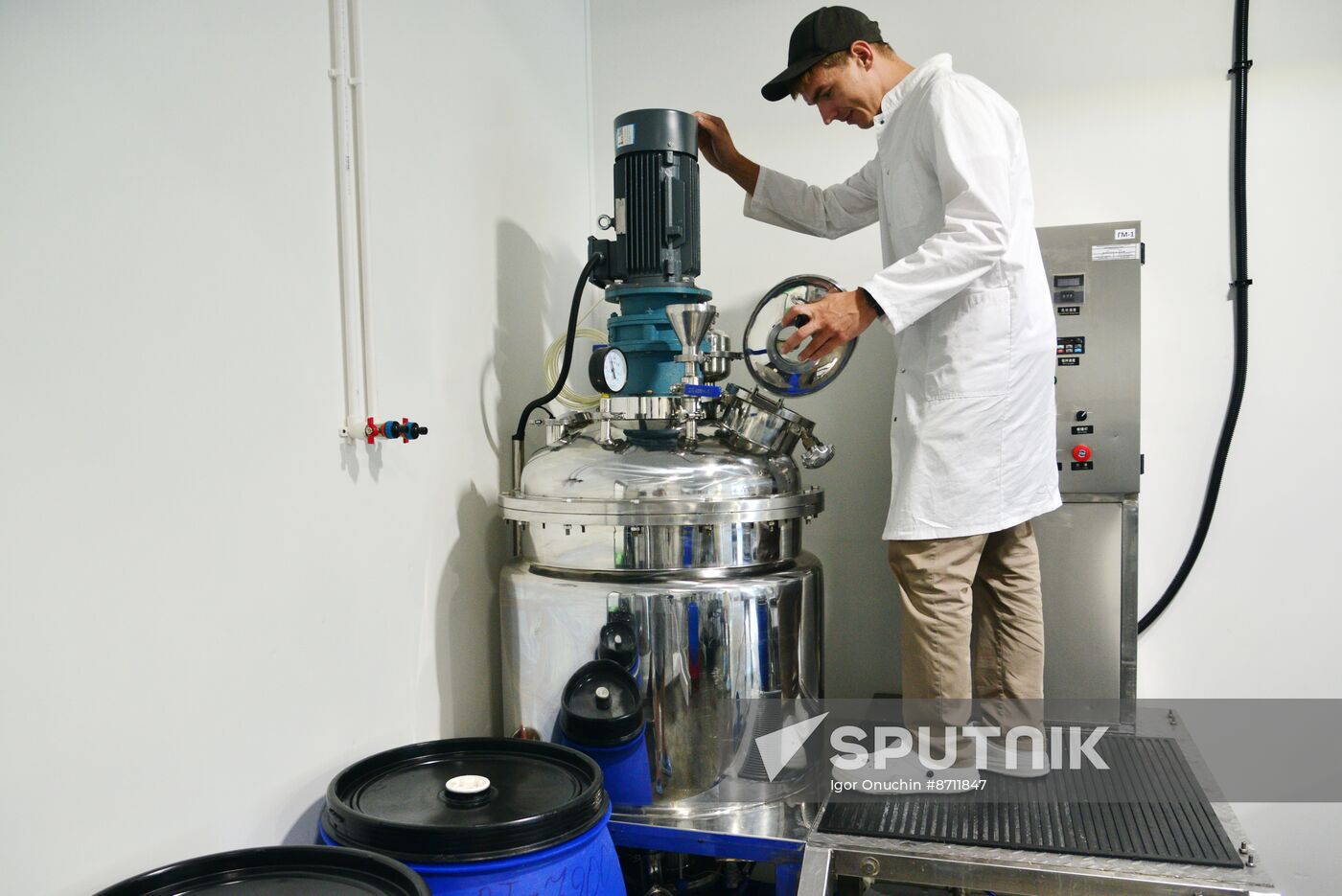 Russia Perfumery Cosmetics Industry