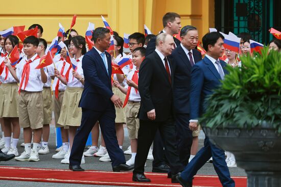 Vietnam Russia