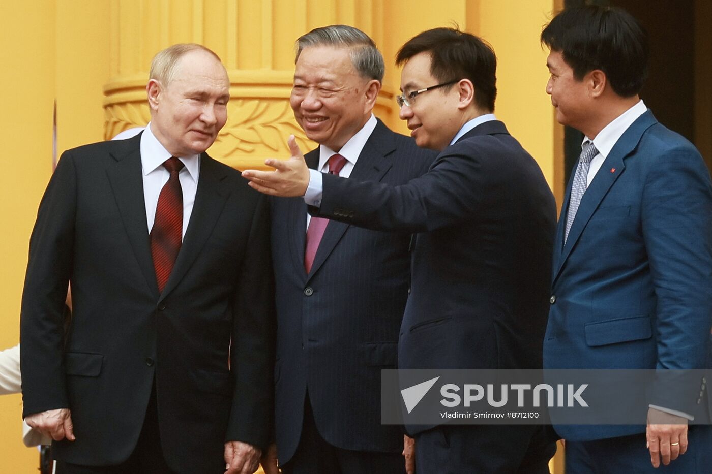 Vietnam Russia