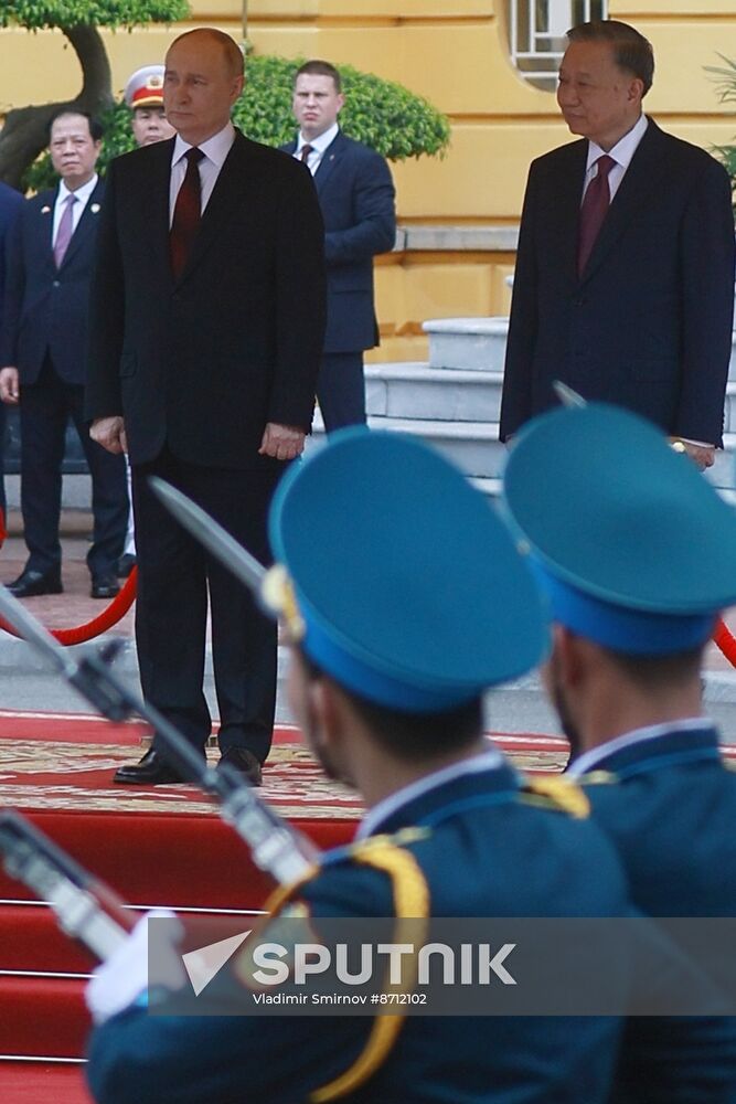 Vietnam Russia