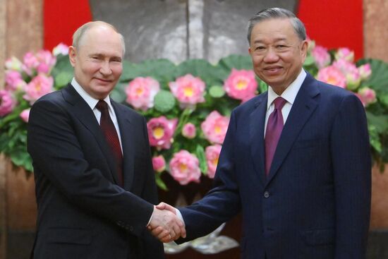 Vietnam Russia